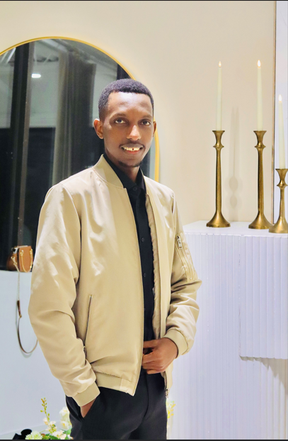 Umuhanzi nyarwanda Yves Rwagasore mu ndirimbo nshya