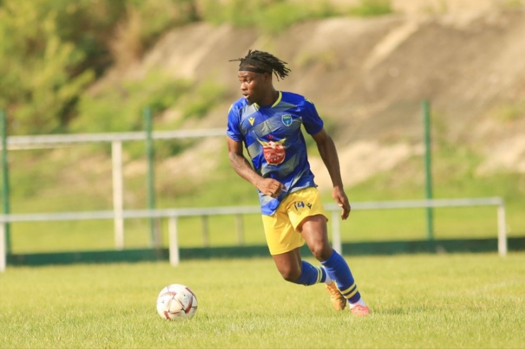 Rayon Sports ikomeje gushaka abayongerera umubare w’ibitego