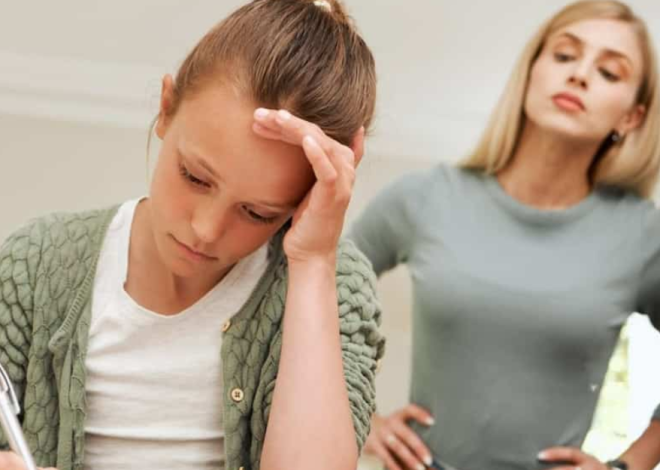 Helicopter Parenting: Igihe umubyeyi arera umwana nk’indege ihora imuzengurutse