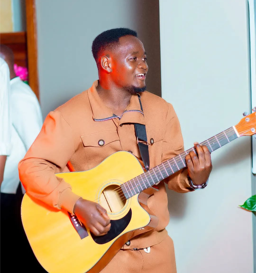 Denis Niyonsenga Unveils “Ndahaguruka,” Marking a New Chapter in His Gospel Music Journey
