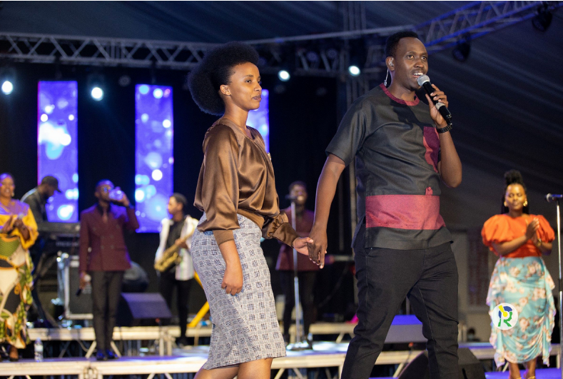 Twibuke ibihe bidasanzwe by’igitaramo ‘Unconditional Love Season 1’ Niho Bosco Nshuti yahishuriye bwa mbere umukunzi we!