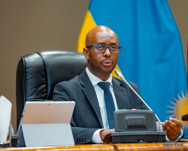 Minisitiri Murangwa yasobanuye impamvu inyungu ku nguzanyo muri SACCO iri hejuru.