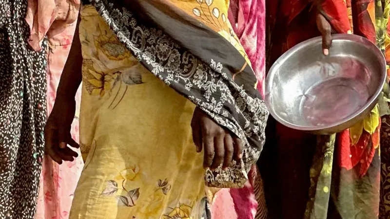 Abatuye mujyi wa el-Fasher muri Sudan bugarijwe n’inzara ikabije