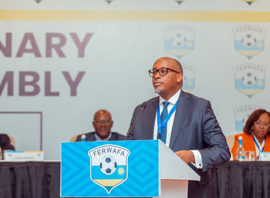 Abazakorana na Shema Fabrice perezida mushya wa FERWAFA