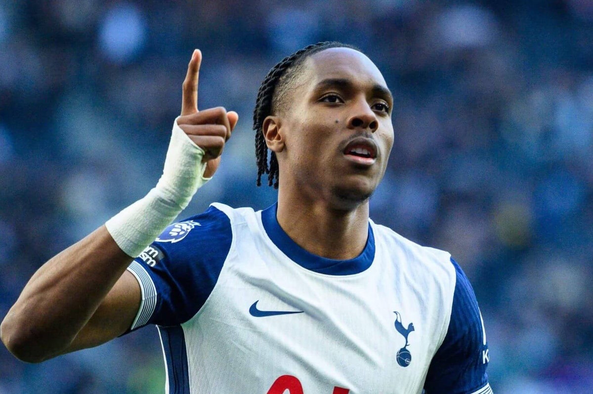 Tottenham Hotspur yamaganye irondaruhu ryakorewe umukinnyi wayo