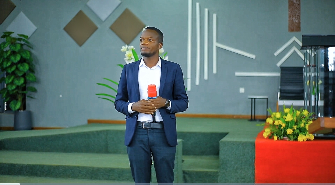 Umuhamagaro wa Himbaza Claude ukora ivugabutumwa mu buryo butangaje