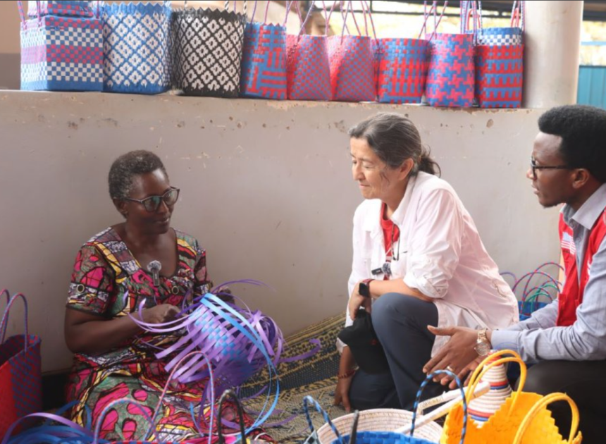 Ubutumwa bw’ihumure bwatanzwe na Soeripto uyobora Save the Children ubwo yizezaga ubuvugizi ku mibereho y’impunzi ziba mu Rwanda