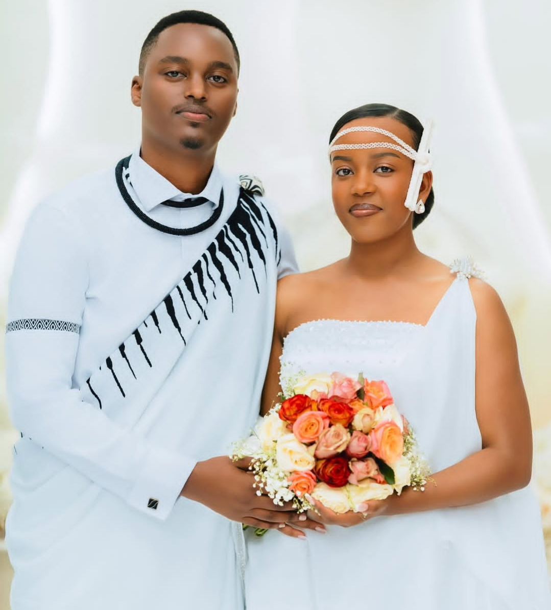 Josh ishimwe yashyize hanze indirimbo shya yitwa “inkuru” igaragaramo amashusho yafatiwe mu bukwe bwe