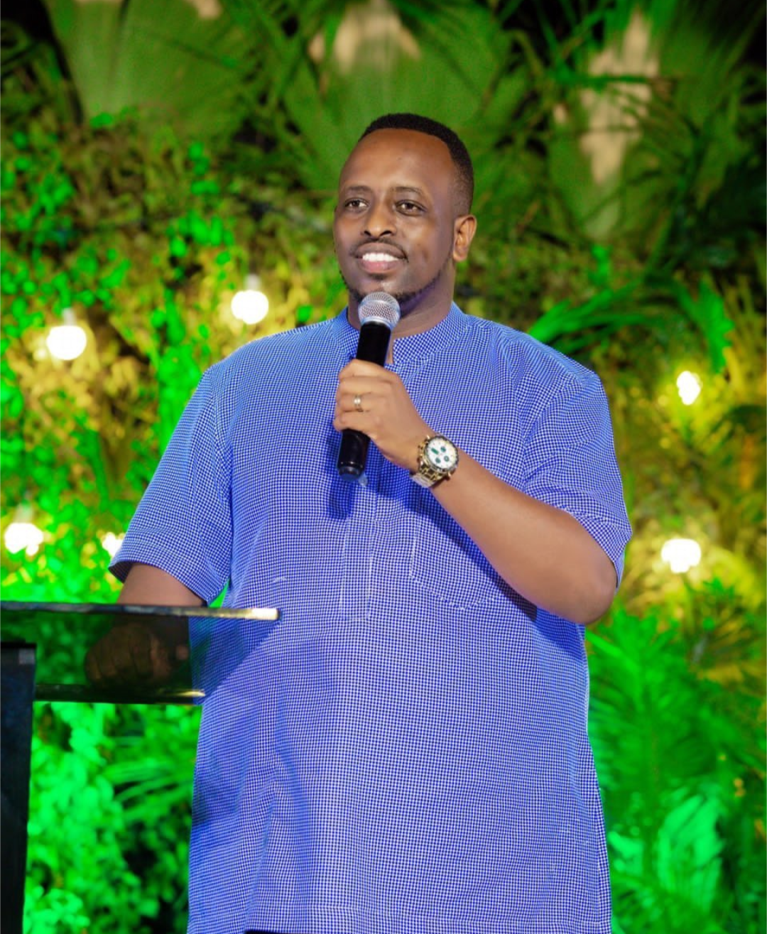 Abaramyi n’abavugabutumwa bakomeye Confi, ndutira na kabaganza berekeje muri kenya mu giterane kidasanzwe