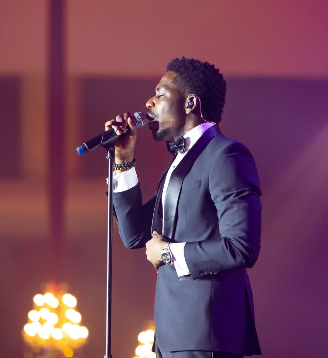 Moses Bliss Sets the World Ablaze with Expression Tour: A Journey of Healing, Worship, and Revival