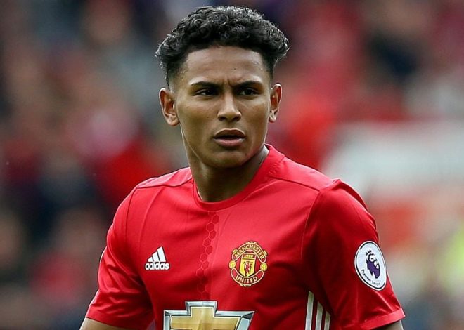 Uwakiniye Manchester United yibwe