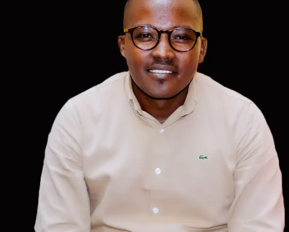 Abinyujije mu ndirimbo ye nshya “Bizasohora”, yongeye kwibutsa abantu bose ko isezerano ry’Imana ari ukuri ntakuka.