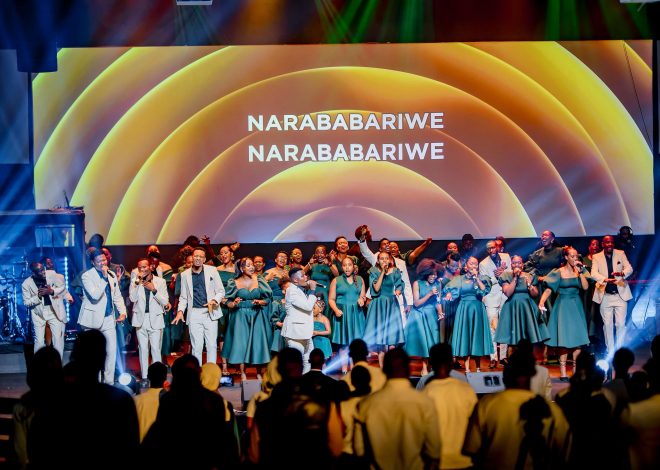 Amarira y’ibyishimo n’imitima 12 yakiriye Kristo mu gitaramo ‘Ndi Uwe Live Recording Concert – Edition 2’ cya Elayono Worship Family