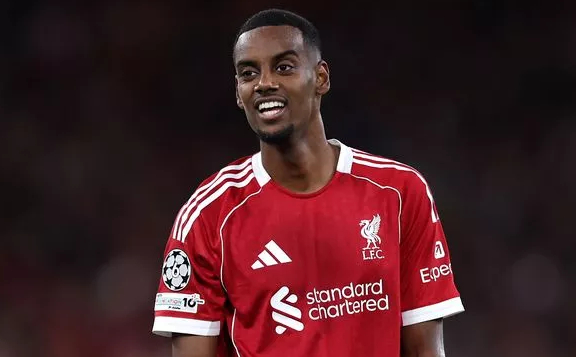 Uwatoje Alexander Isak akiri muto yavuze amagambo yatangaje benshi
