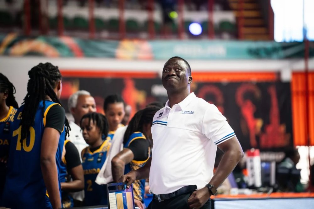 Umutoza mukuru w’amakipe y’Igihugu ya Basketball y’u Rwanda yasezerewe
