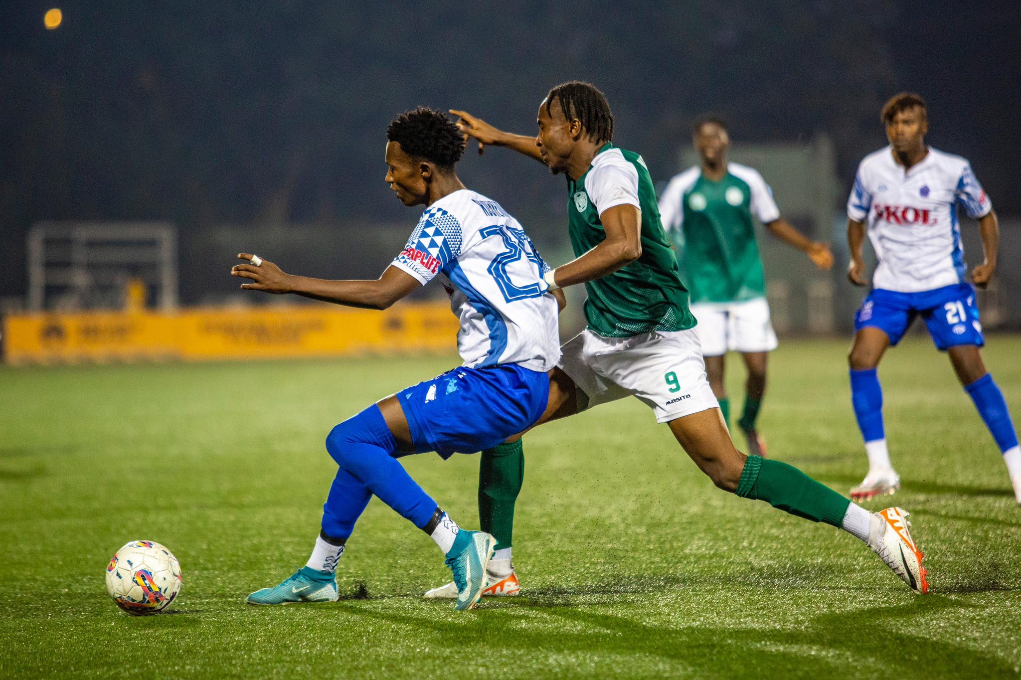 Hagiye kongera guhembwa abitwaye neza muri Rwanda Premier League