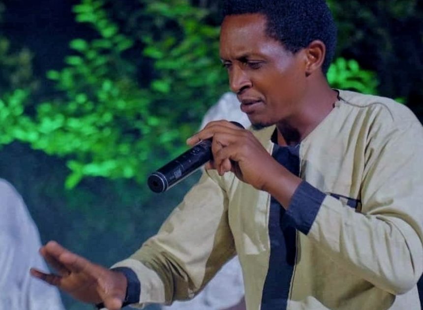 Guceceka bishobora kukubuza umugisha umuramyi Janvier Mwalimu asobanura ubutumwa bwe