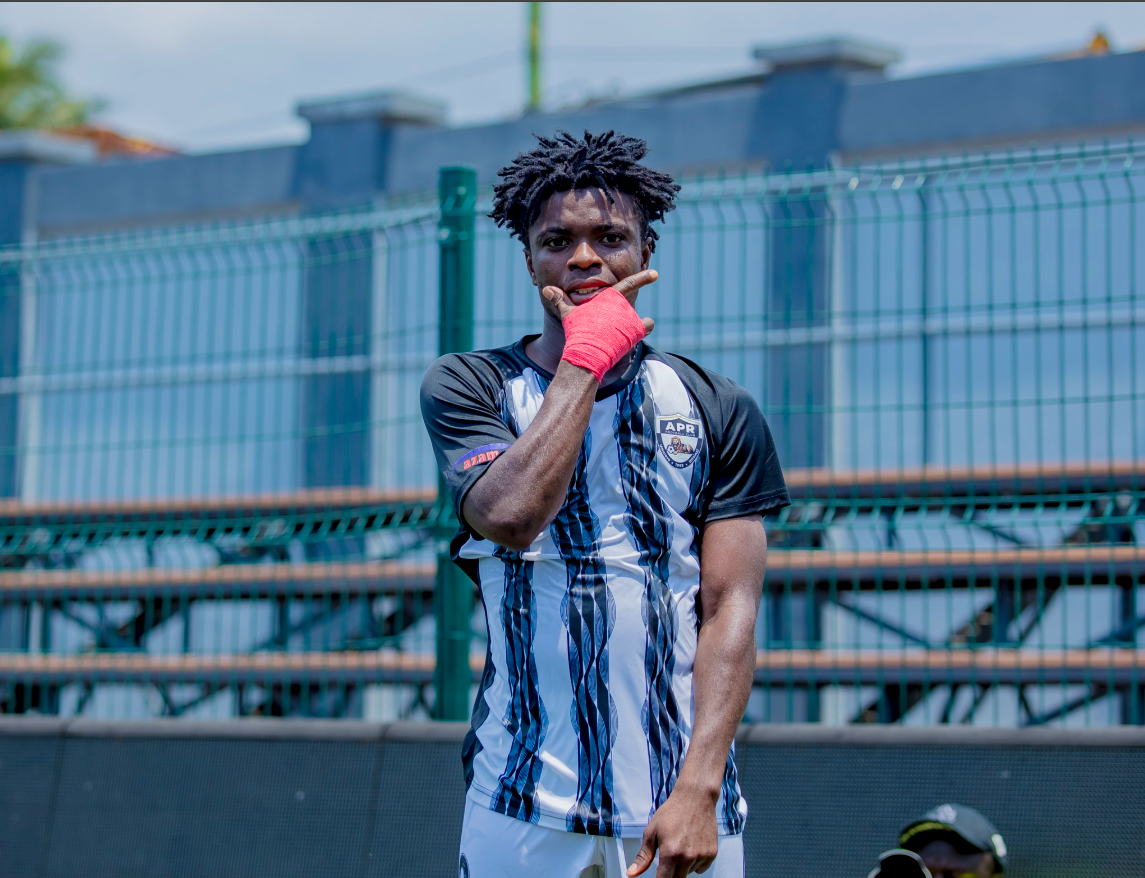 Umukinnyi Memel Dao ukinira ikipe ya APR FC yatanze ubutumwa bukomeye ku ikipe ya Pyramids Fc bitegura guhura muri C AF Champions League
