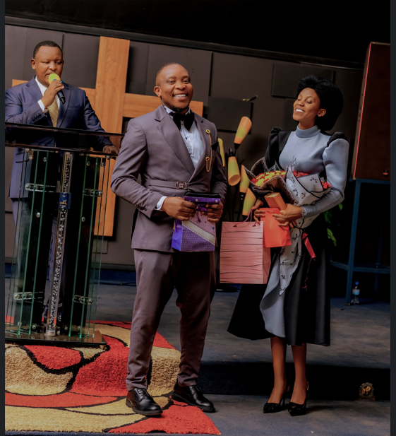 Umuramyi Uwizera Benjamin na Divine Muntu bagiye kuba bamwe mu bagize umuryango mugari wa Gospel w’abarushinze