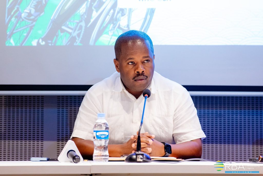 Umuyobozi w’Umujyi wa Kigali yavuze ko iyo abantu bakiriye ibi birori by’amateka atari umwanya wo kuguma mu rugo