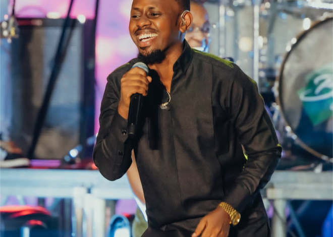Prosper Nkomezi ugeze kure album nshya, yiteguye gutaramira i Kigali muri The Spirit of Revival