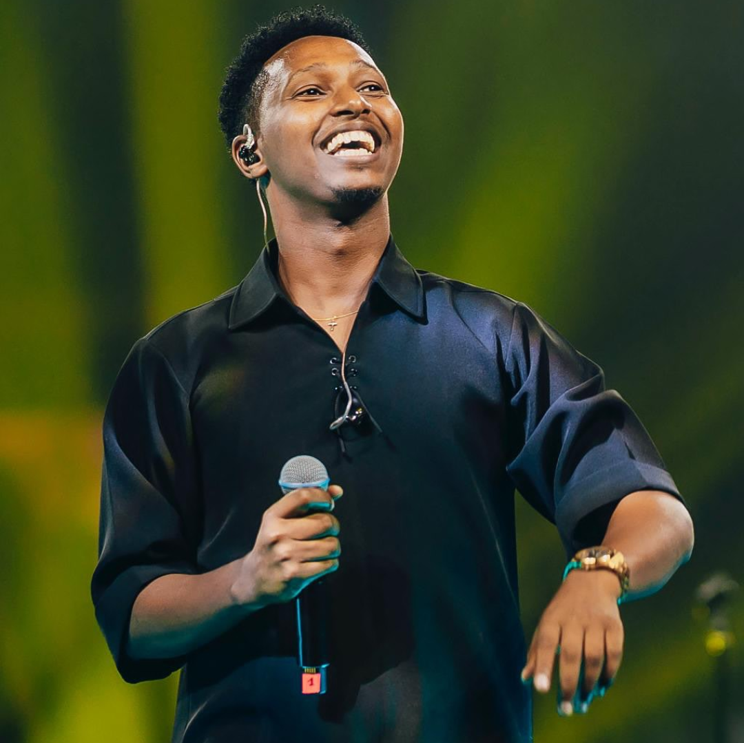 Biratangaje: Israel Mbonyi yatangaje ko mbere ya 2018 atarafite amakuru na make kumikorere ya YouTube