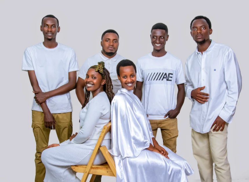 Sinzacogora: Indirimbo nshya ya shinning ministries igiye kubyutsa abantu benshi bari baraguye