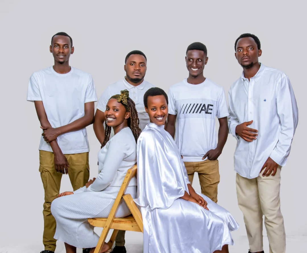 Sinzacogora: Indirimbo nshya ya shinning ministries igiye kubyutsa abantu benshi bari baraguye