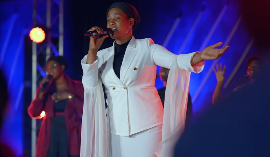 Urugendo rwa Muzika kuri Queen Eunice, kugeza asohoye indirimbo ye ya kabiri “Waiting for You”