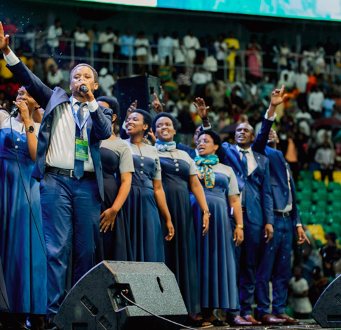 Ubutumwa bw’Ubuzima Bushya mu ndirimbo “Igitaramo” ya Korali Jehovah Jireh bwanejeje imitima ya benshi