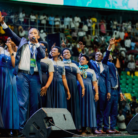 Ubutumwa bw’Ubuzima Bushya mu ndirimbo “Igitaramo” ya Korali Jehovah Jireh bwanejeje imitima ya benshi