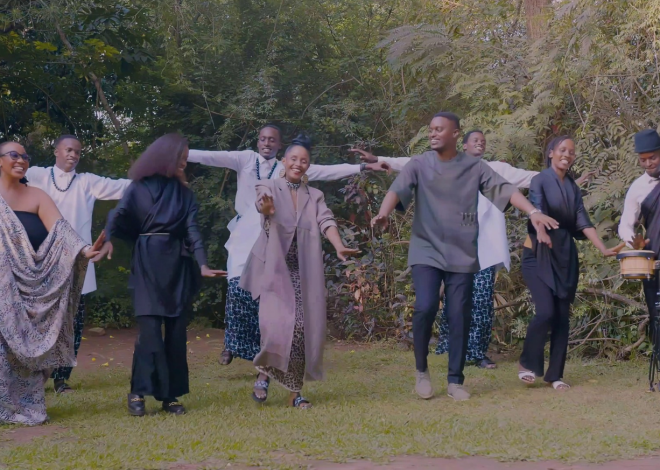 Josh Ishimwe yakiriye Mimi Mutanu ashima Imana abinyujije mu njyana gakondo