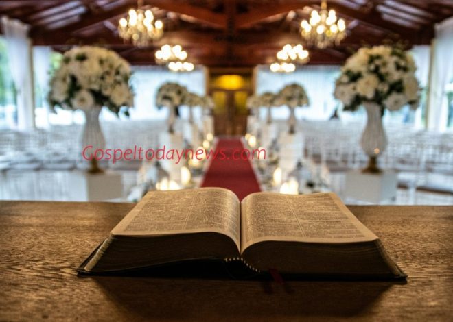 Uhereye muri Edeni kugeza mu Byahishuwe: Uko Bibiliya Izirikana Ibyishimo By’Ubukwe