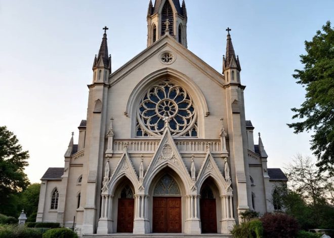 “Ntibyaba bikwiye gukoresha ijambo uwafashije gucungura” Kiliziya Gatorika Yakebuye Abakristu Ku Bucungurwe Bwa Muntu 