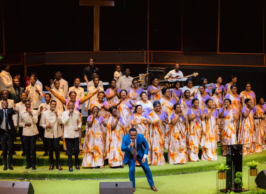 Special Evangelical week:Korali Bethlehem ADEPR Gisenyi Irakataje mu Gusoza Umwaka mu mashimwe n’Ivugabutumwa hamwe na Alex Dusabe