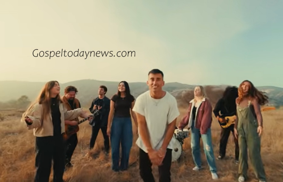 Phil Wickham’s New Worship Anthem “Hallé” Inspires Global Praise Movement