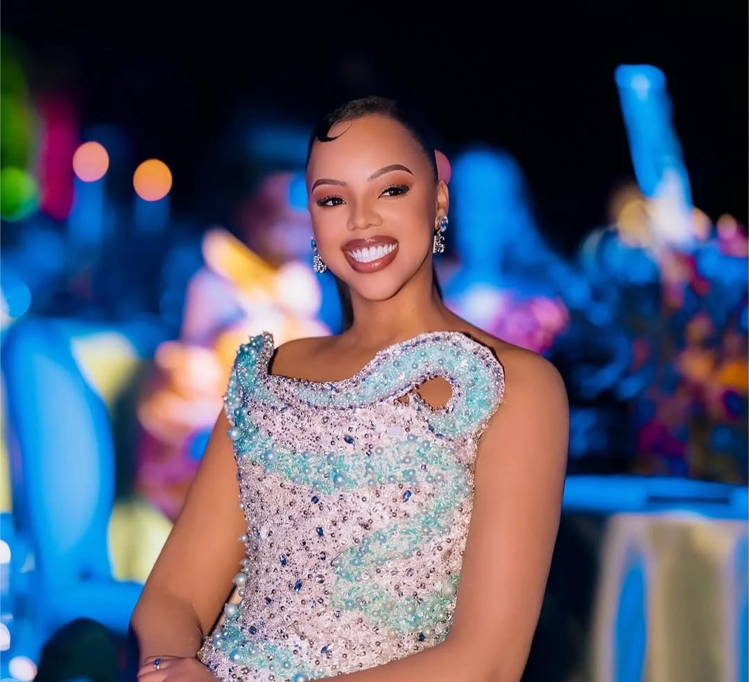 Mbere yo gusoza umwaka Miss Mutesi Jolly Yagaragaje ko yiyeguriye Yesu kurusha ubutunzi bwo mwisi