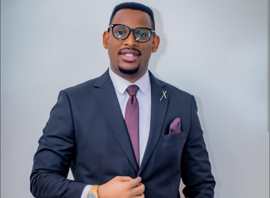 Pastor Mugisha Jackson umwe mu basigiwe kuzana benshi kuri kristo yatumiwe mugitaramo cyateguwe na Beersheba Family