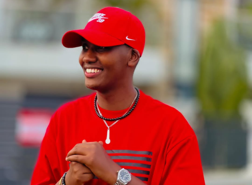 Eddy Muramyi umwe mu baramyi batanze noheli mu buryo bushimishije