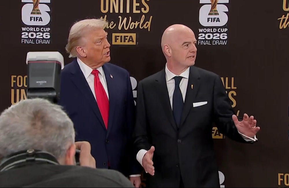 FIFA yahaye igihembo Donald Trump