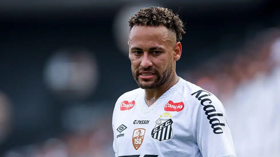 Neymar Jr yongeye kubagwa