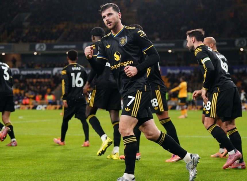 Manchester United yongeye kumanika agati