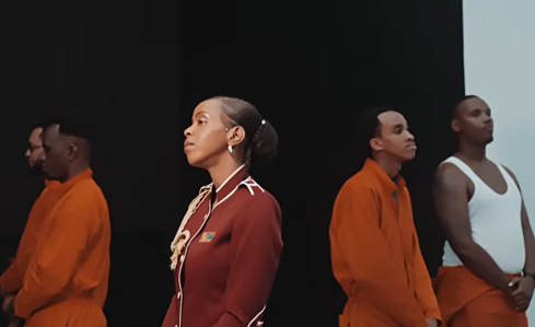 Annette Murava na Bishop Gafaranga basohoye indirimbo “Umusaraba” ibumbatiye ubutumwa bukomeye ku bakristu bahura n’ibigeragezo