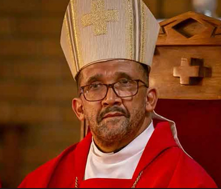 Musenyeri Sipuka yiyemeje kuyobora Arikidiyosezi ya Cape Town yifashishije ubunararibonye bwe