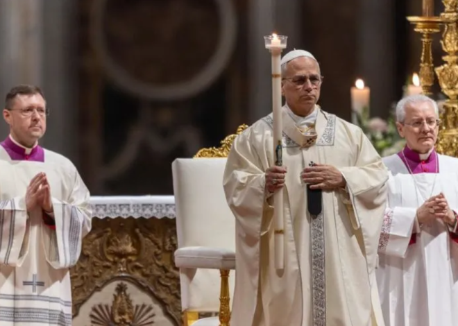 Abiyeguriye Imana basabwe kuba umusemburo w’amahoro n’ikimenyetso cy’icyizere mu isi yugarijwe n’ibibazo