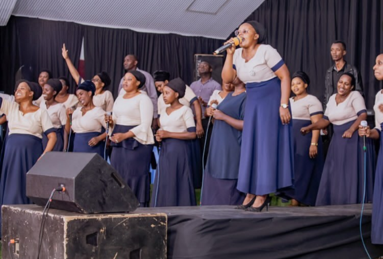 Beulah Choir yatangaje andi makuru mashya kuri IFOTO Live Concert  Edition 3