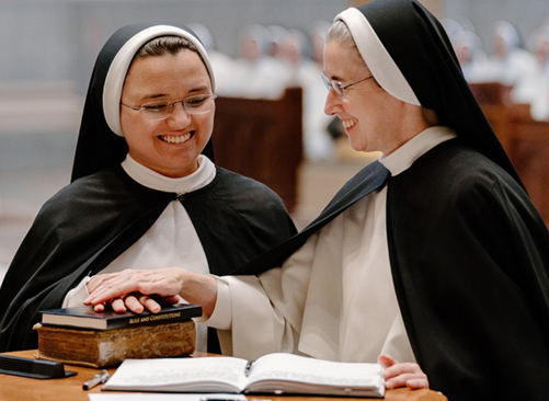 Umuryango wa Kiliziya Gatolika washyize ahagaragara raporo ku ruhare rw’abagore mu buzima n’ubuyobozi bwa Kiliziya