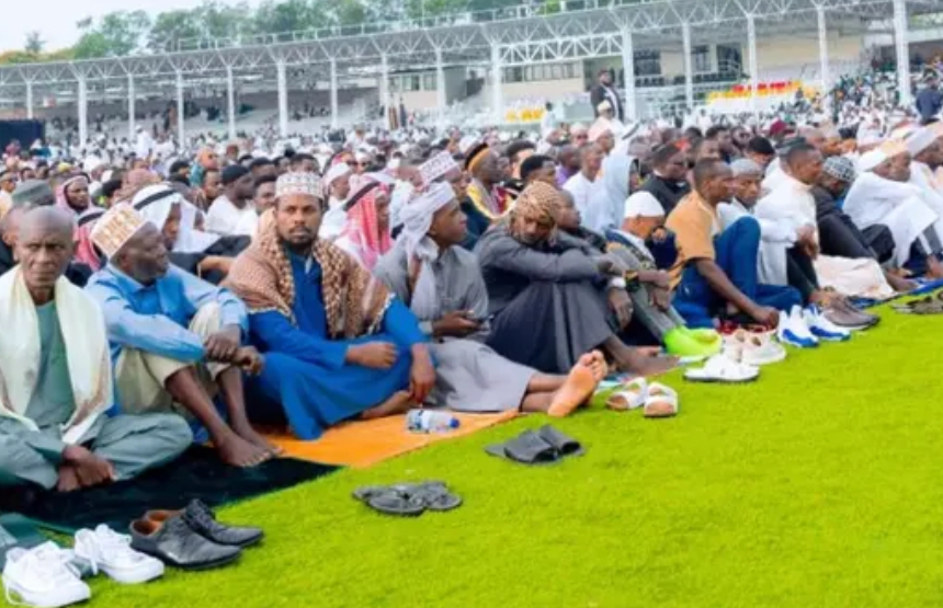 Ubuyobozi bw’Abayisilamu mu Rwanda bwabasabye gukomeza ibikorwa byiza nyuma ya Ramadhan