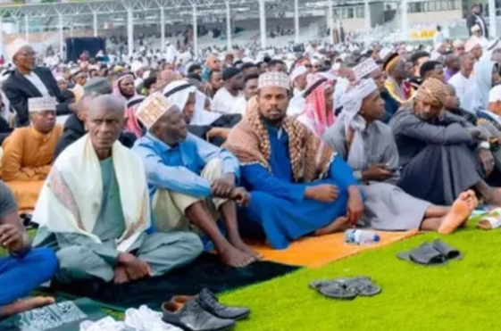 Ubuyobozi bw’Abayisilamu mu Rwanda bwabasabye gukomeza ibikorwa byiza nyuma ya Ramadhan
