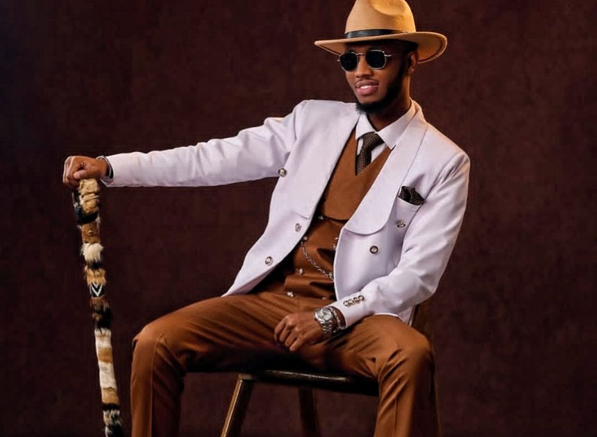 Emmy Vox agarukanye imbaraga nshya mu muziki abinyujije muri “Intango” album ikoranye ubuhanga budasanzwe